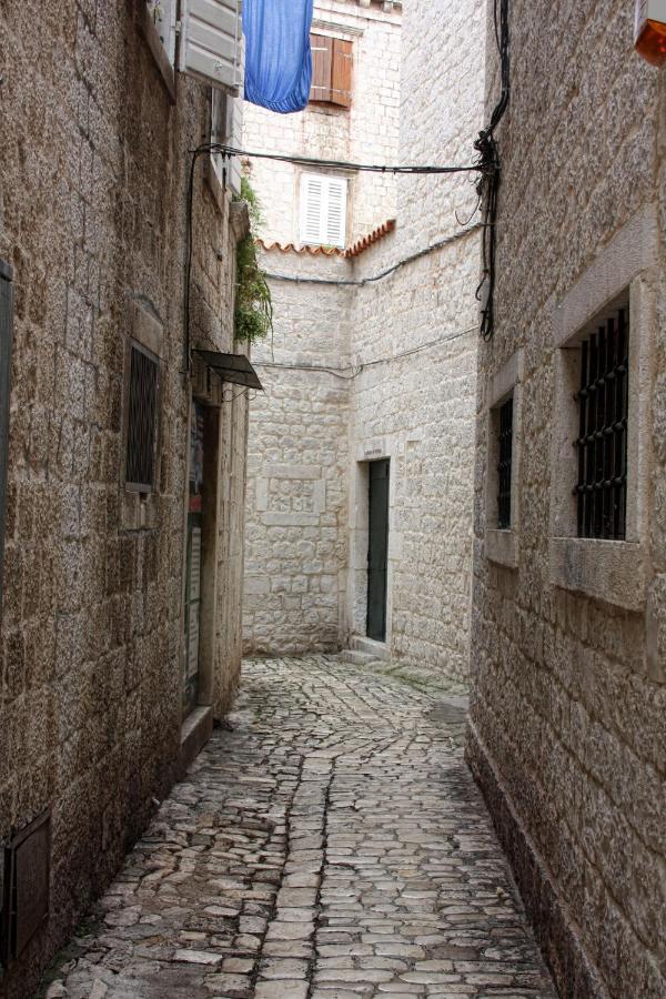 Apartment Planikovica Trogir Exterior photo