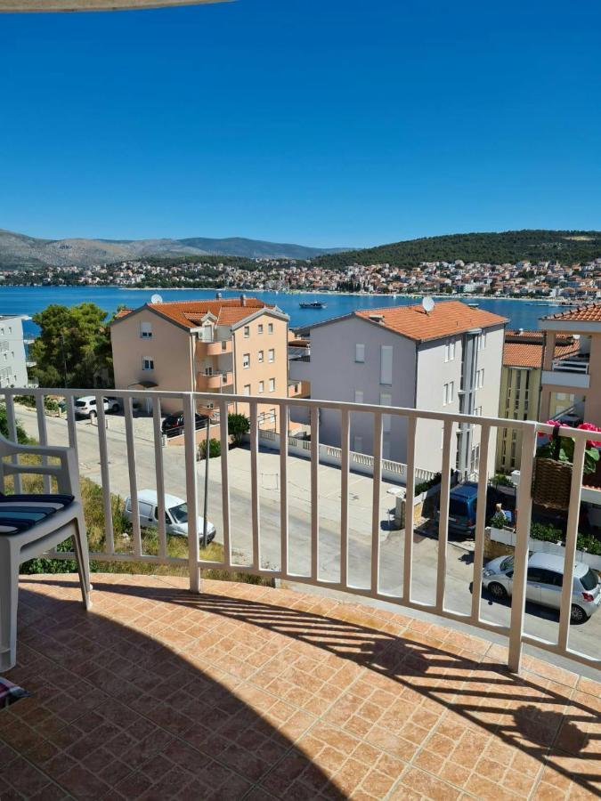 Apartment Planikovica Trogir Exterior photo