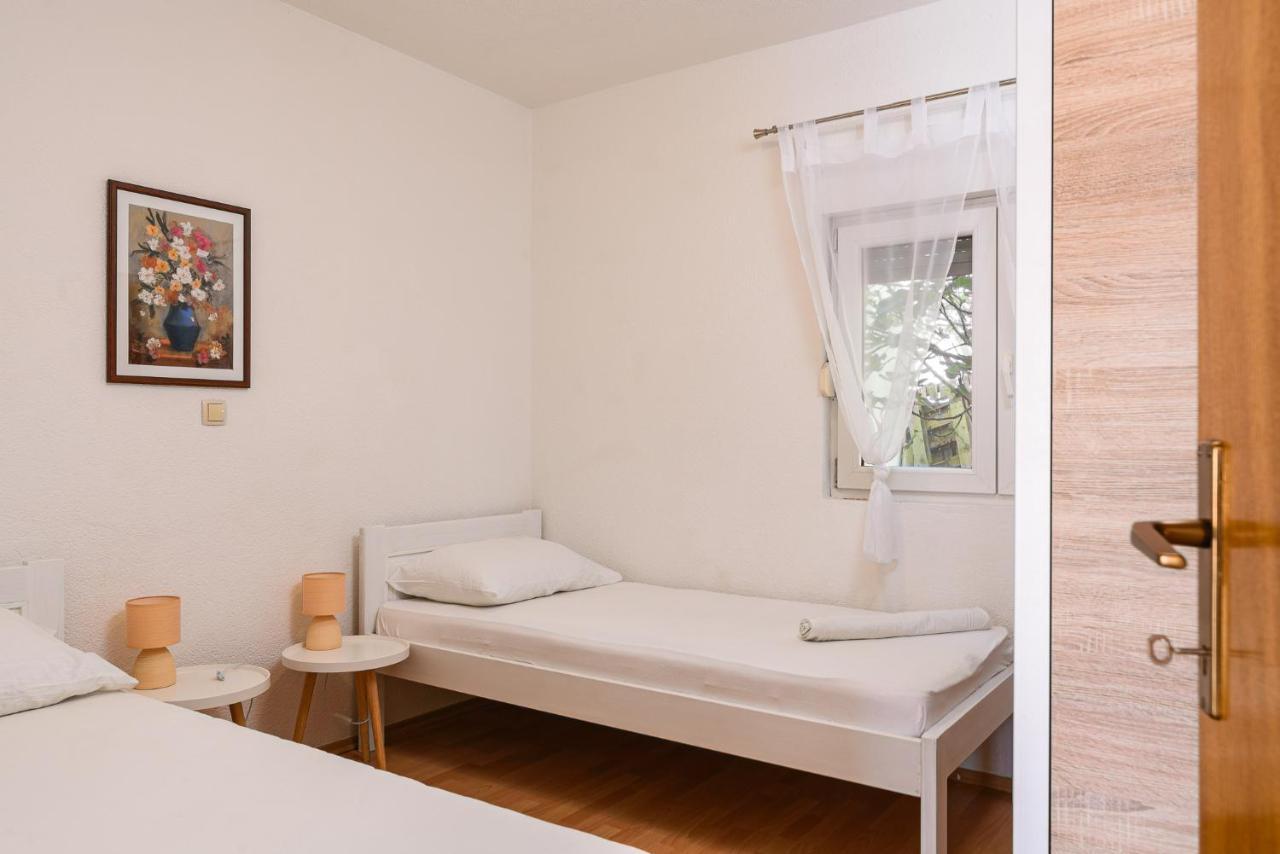 Apartment Planikovica Trogir Exterior photo